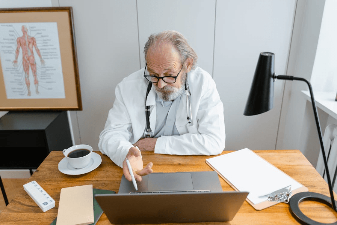 Weekend online doctor visit